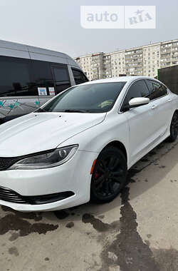 Седан Chrysler 200 2014 в Полтаве