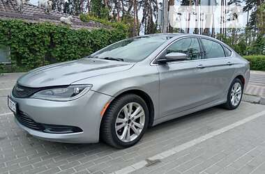 Седан Chrysler 200 2015 в Києві