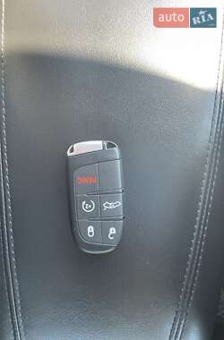 Седан Chrysler 200 2014 в Чернигове