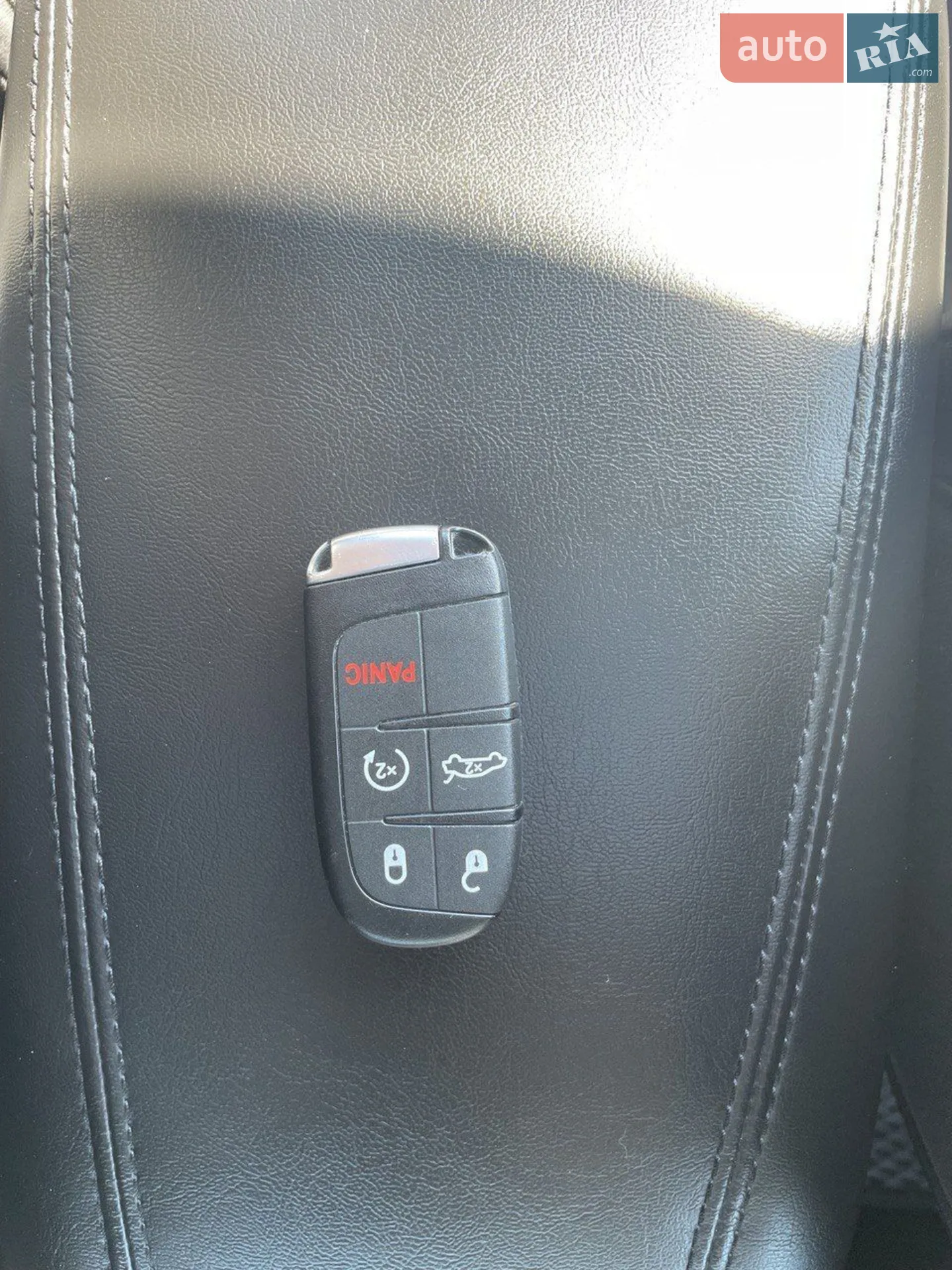 2014 Chrysler 200 - мініатюра 13