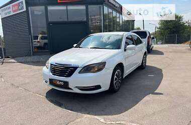 Седан Chrysler 200 2012 в Запорожье