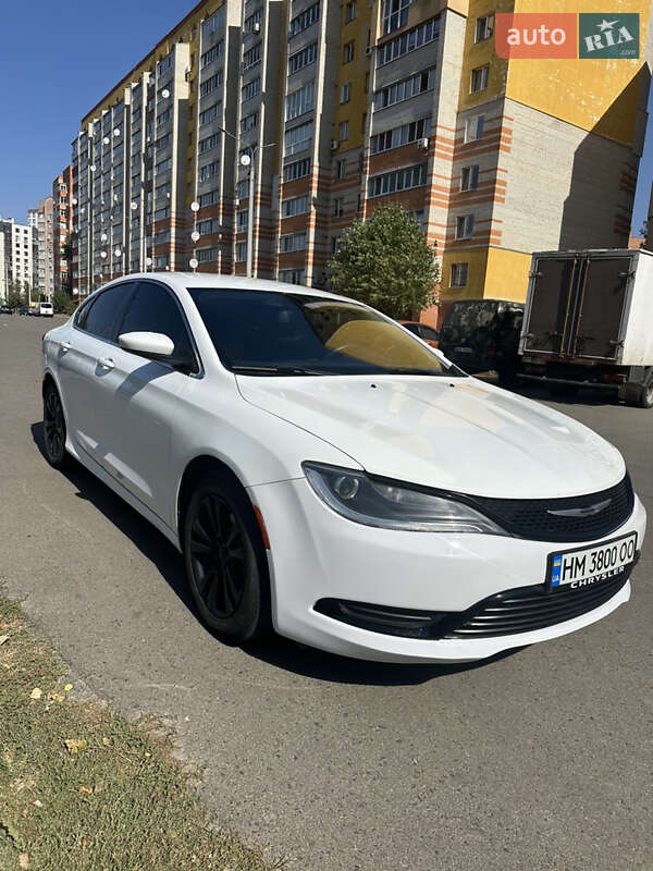 Седан Chrysler 200 2014 в Сумах