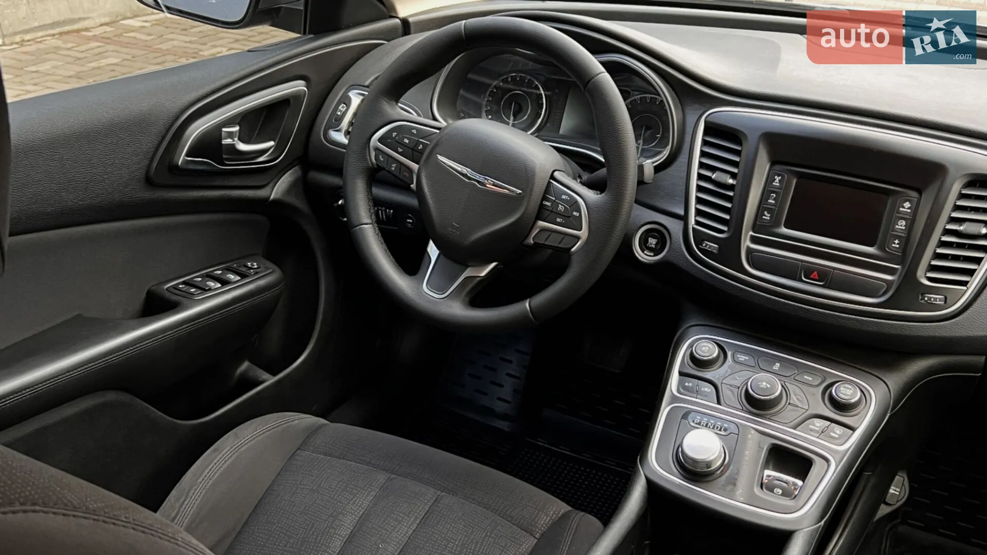 2015 Chrysler 200 - мініатюра 30
