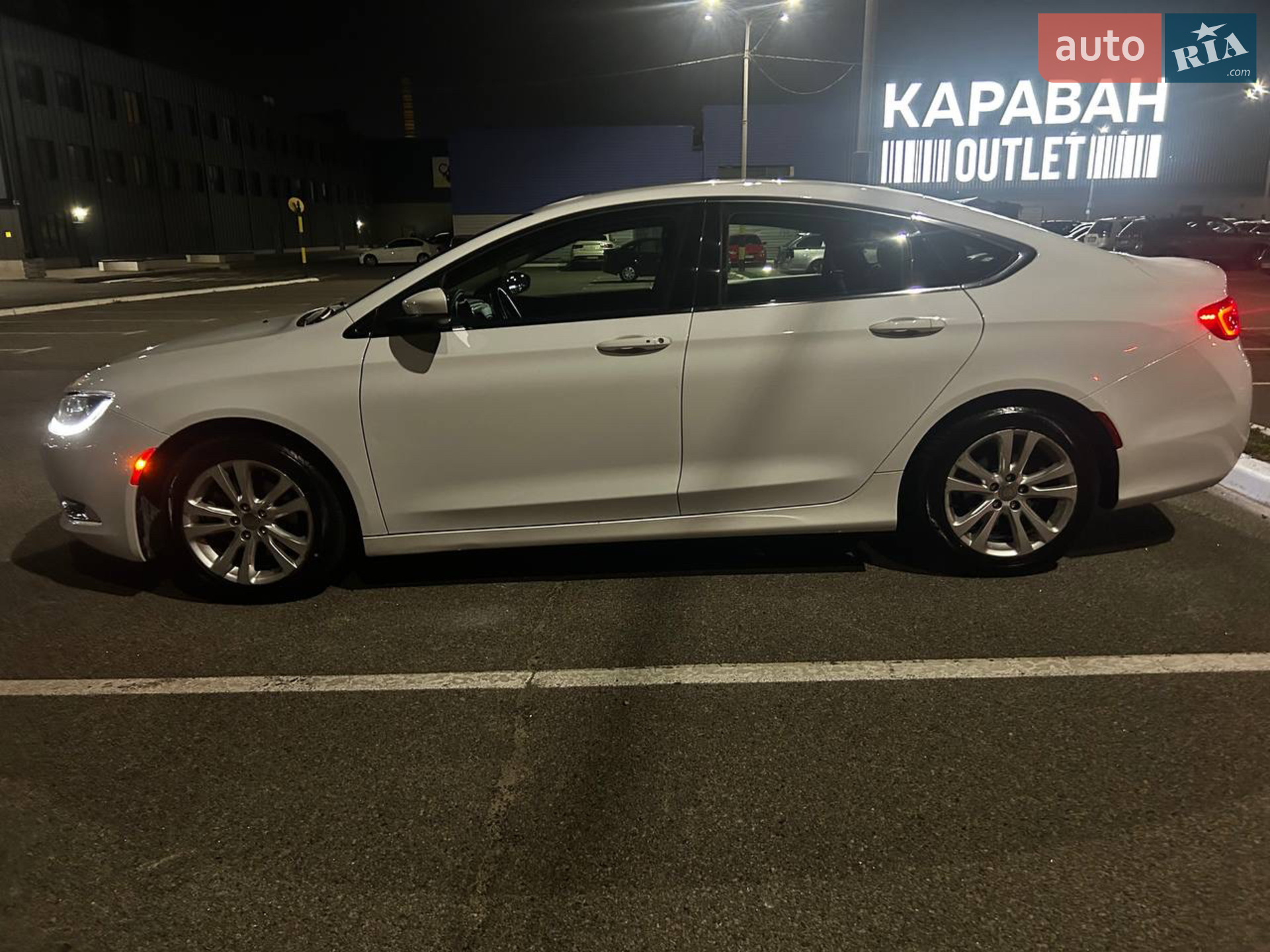 2014 Chrysler 200 - мініатюра 35
