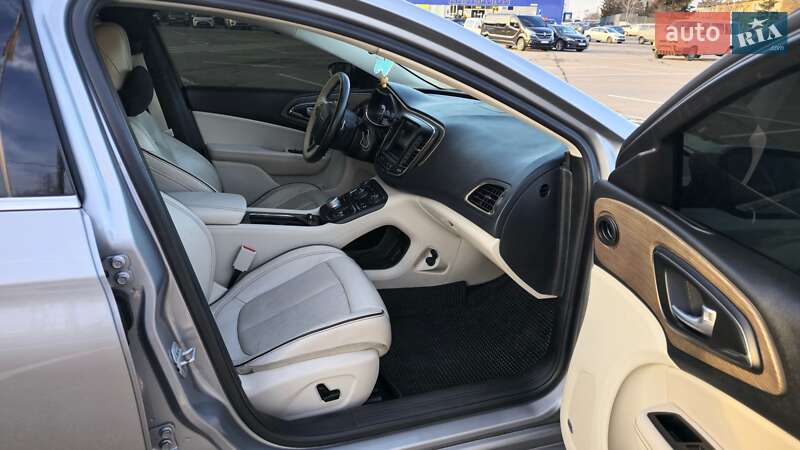 Седан Chrysler 200 2014 в Житомире фото 20 Седан Chrysler 200 2014 в Житомире