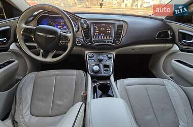 Седан Chrysler 200 2014 в Житомире