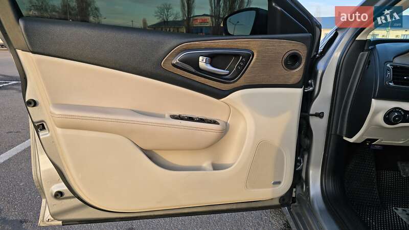 Седан Chrysler 200 2014 в Житомире фото 32 Седан Chrysler 200 2014 в Житомире