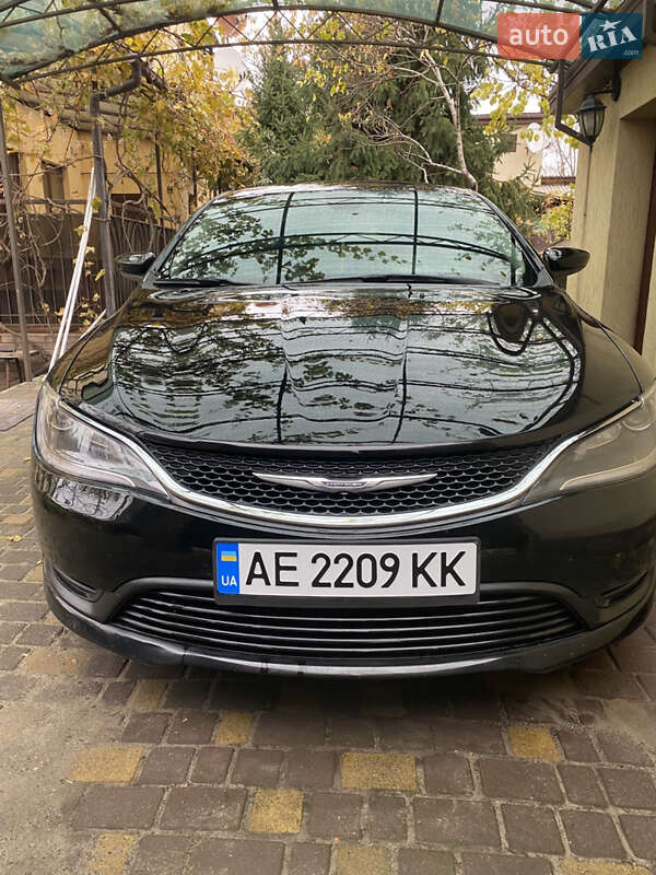 Chrysler 200 2015