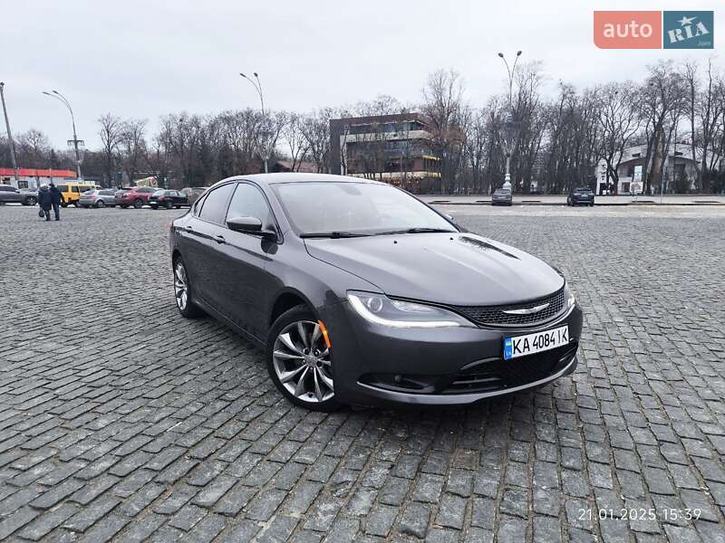Седан Chrysler 200 2015 в Харькове