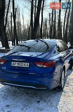 Седан Chrysler 200 2014 в 