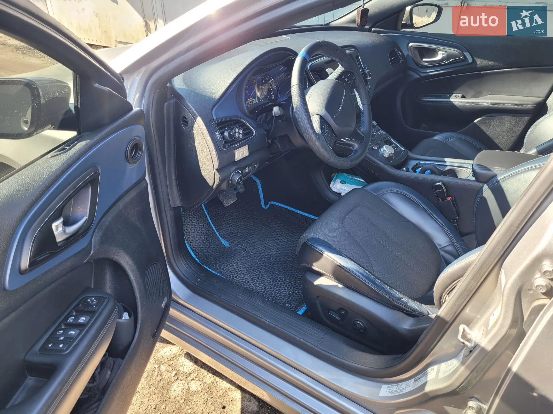 2014 Chrysler 200 - мініатюра 13