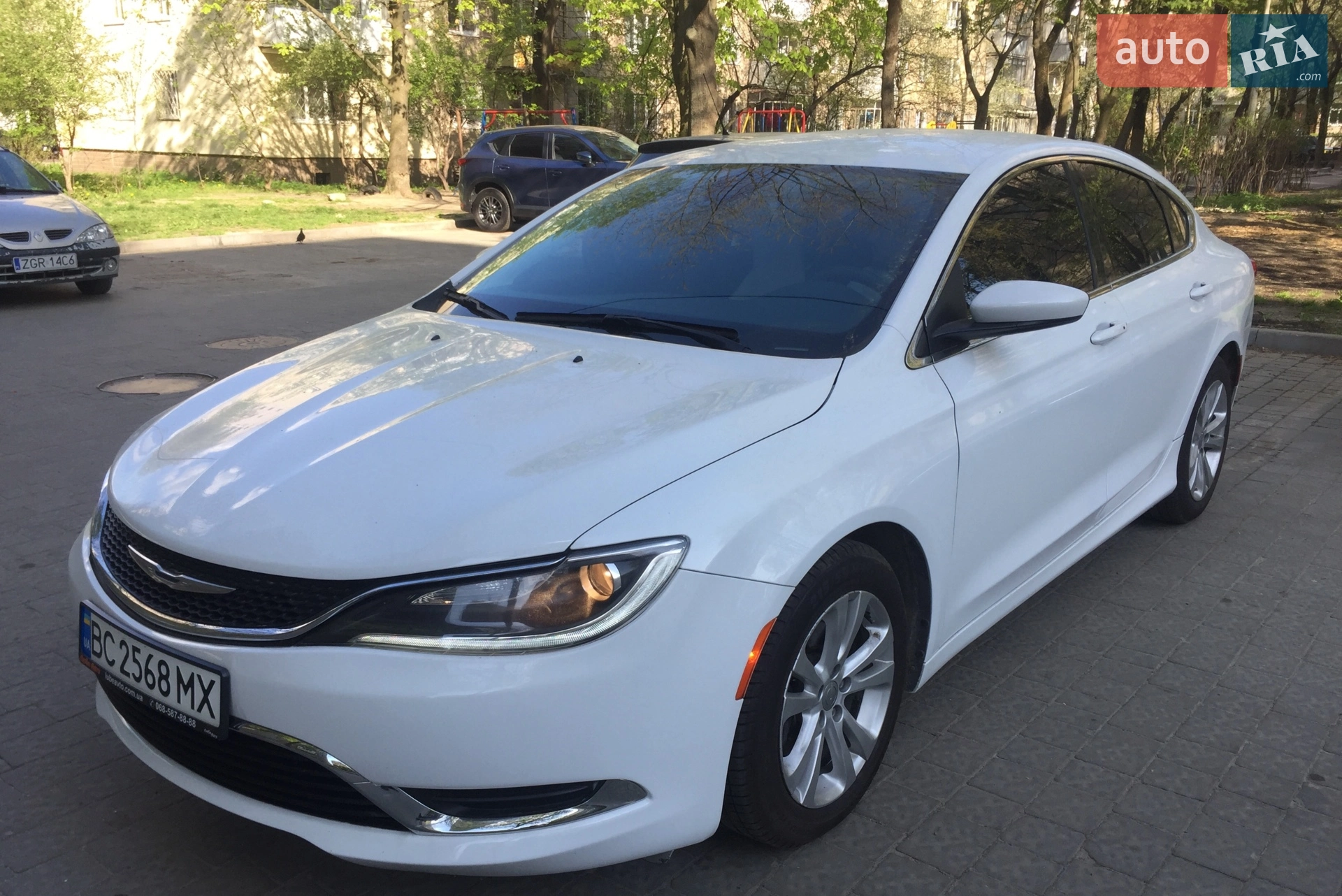2015 Chrysler 200 - мініатюра 2