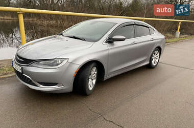 Седан Chrysler 200 2015 в 