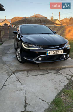 Седан Chrysler 200 2016 в 