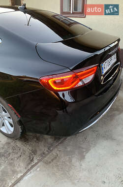 Седан Chrysler 200 2016 в 