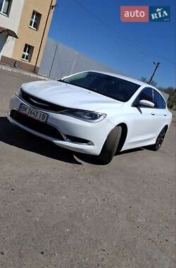 Седан Chrysler 200 2015 в 