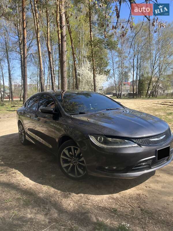 Chrysler 200 2016