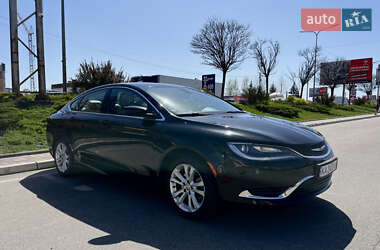 Седан Chrysler 200 2014 в 