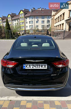 Седан Chrysler 200 2014 в 