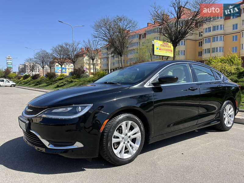 Седан Chrysler 200 2014 в 