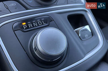 Седан Chrysler 200 2014 в 