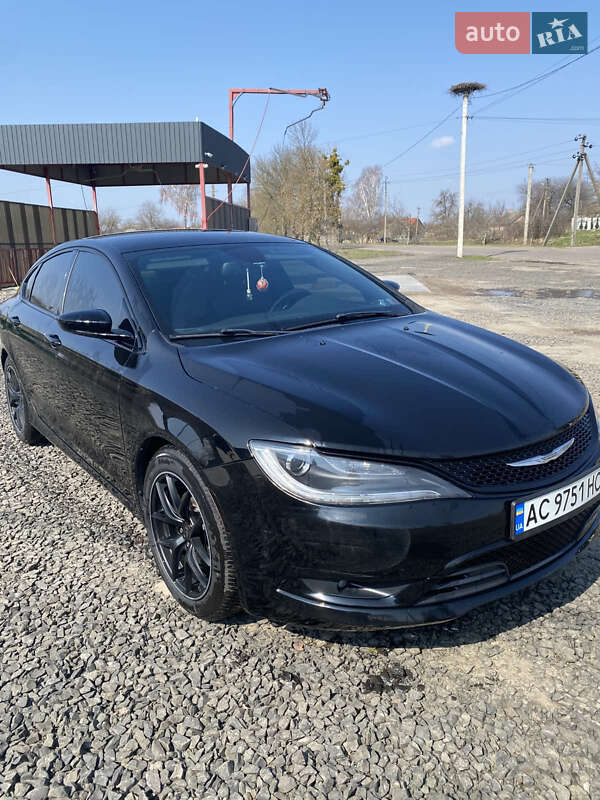 Седан Chrysler 200 2016 в Владимире
