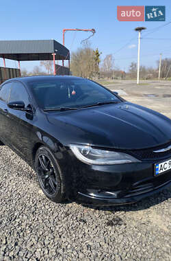 Седан Chrysler 200 2016 в 