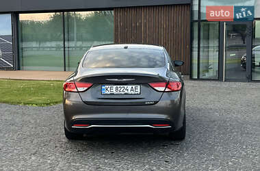 Седан Chrysler 200 2014 в 
