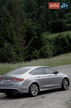Седан Chrysler 200 2015 в 
