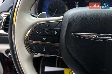 Седан Chrysler 200 2015 в 