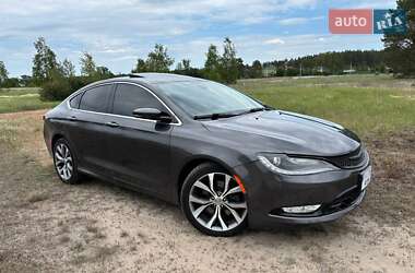 Седан Chrysler 200 2015 в 