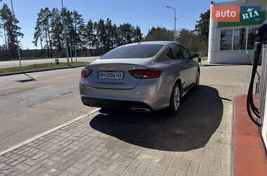 Седан Chrysler 200 2016 в 
