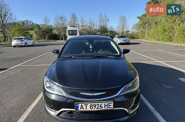Седан Chrysler 200 2016 в 