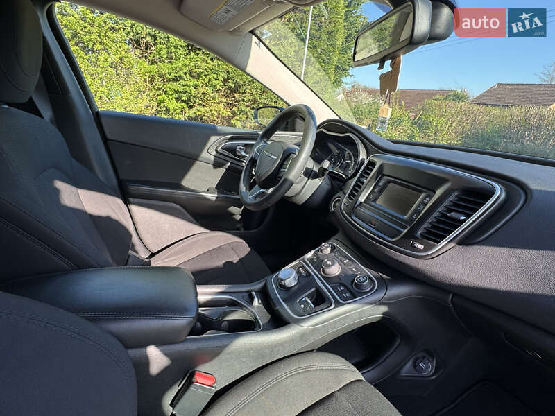Седан Chrysler 200 2016 в Броварах фото 12 Седан Chrysler 200 2016 в Броварах