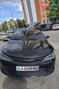 Седан Chrysler 200 2016 в 