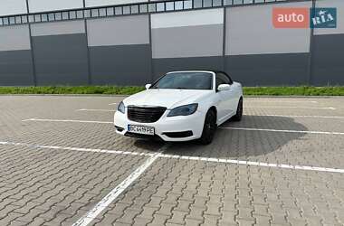 Кабриолет Chrysler 200 2012 в 