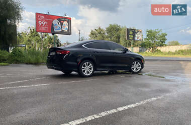 Седан Chrysler 200 2015 в 