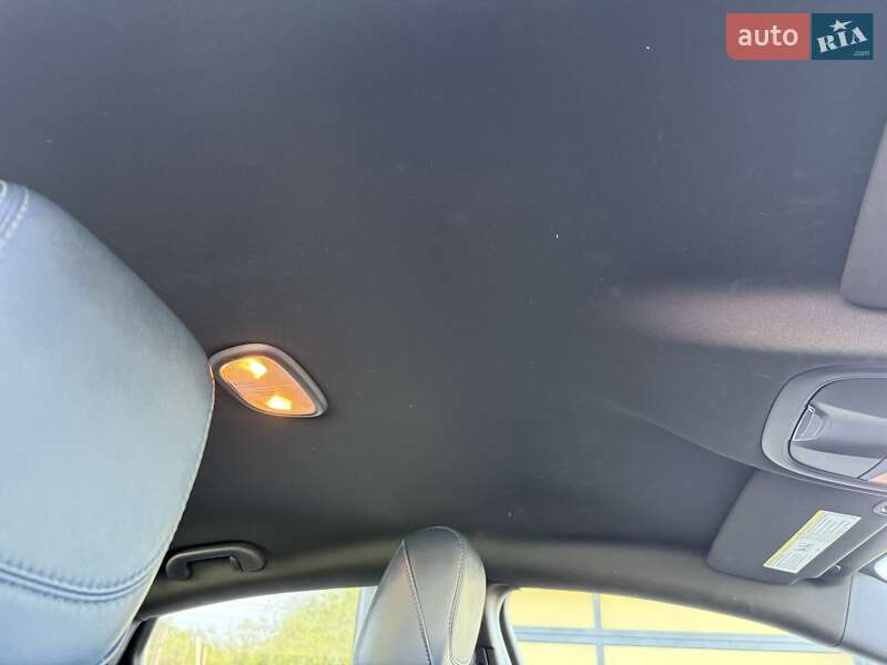 Седан Chrysler 200 2015 в Одессе
