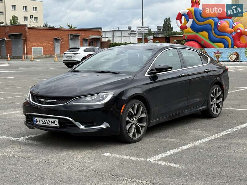 Седан Chrysler 200 2014 в 