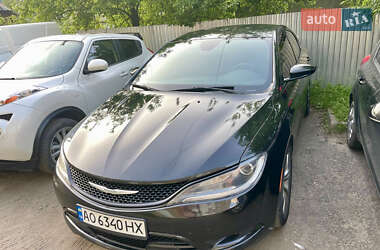 Седан Chrysler 200 2014 в Лубнах