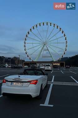 Кабриолет Chrysler 200 2012 в 
