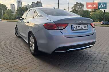 Седан Chrysler 200 2015 в 