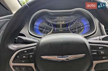 Седан Chrysler 200 2014 в 