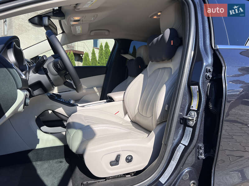 Седан Chrysler 200 2016 в Нововолинську фото 16 Седан Chrysler 200 2016 в Нововолинську