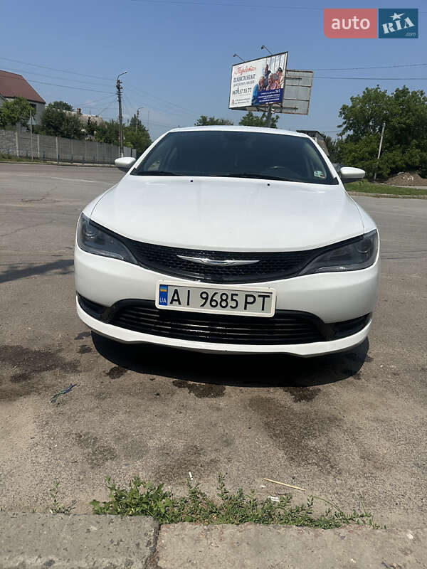 Седан Chrysler 200 2014 в 
