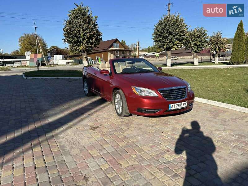 Кабриолет Chrysler 200 2011 в Липовце фото 5 Кабриолет Chrysler 200 2011 в Липовце