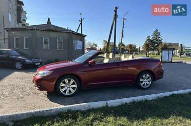 Кабриолет Chrysler 200 2011 в 
