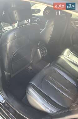 Седан Chrysler 200 2014 в 