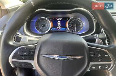 Седан Chrysler 200 2014 в 