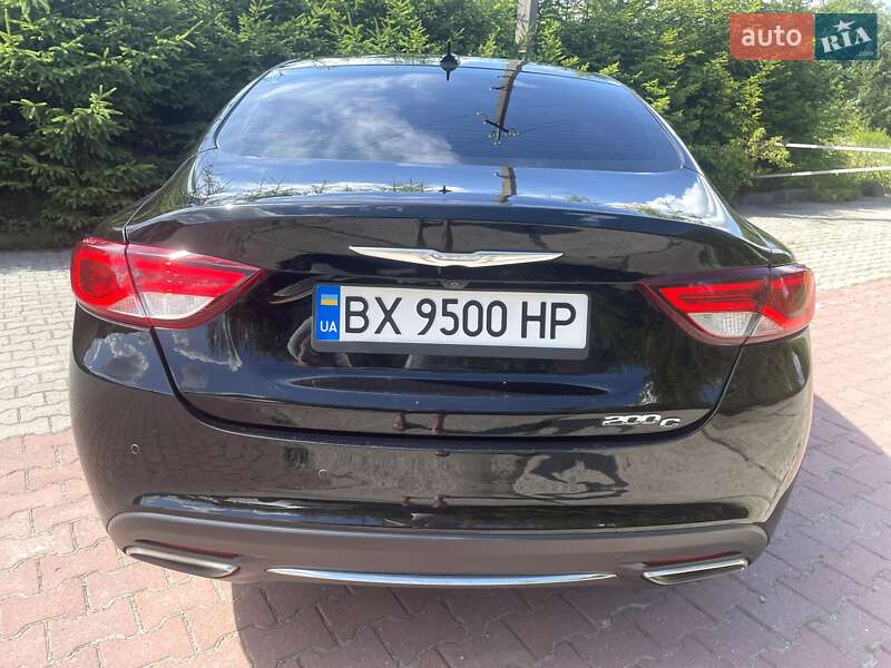 Седан Chrysler 200 2014 в Шепетовке